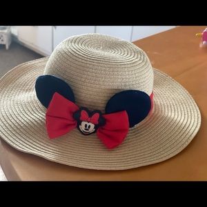 Minnie Mouse toddler hat